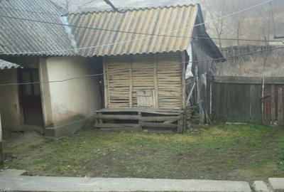 Casă cu 3 camere cu Teren 1500 Mp în Fundoaia - 7