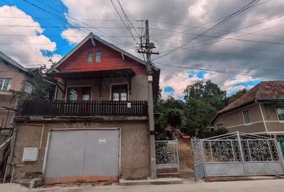 Casa cu teren generos de vanzare in Comarnic, Prahova aproape de DN1 - 10