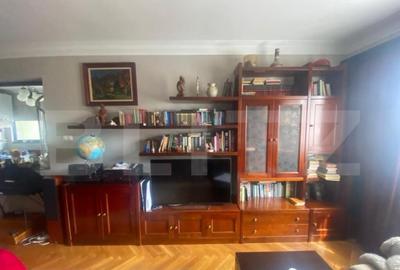 2 Casa de vanzare ,390 mp utili,555 mp teren, in Unirii - 3