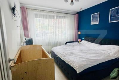 Apartament cu 3 camere semidecomandat, mobilat în Florești