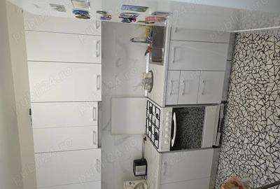 Apartament cu 3 camere decomandat în Central - 6