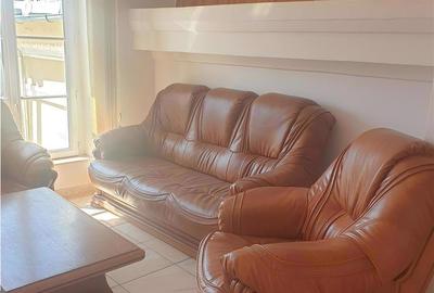 Casă cu 7 camere cu Teren 400 Mp în Central - 4