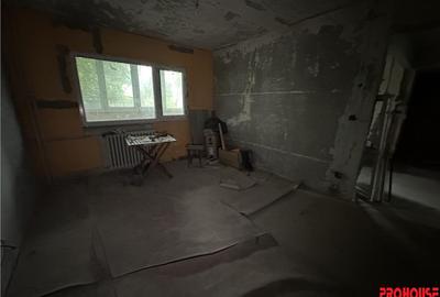 Apartament cu 3 camere decomandat în Orizont - 7