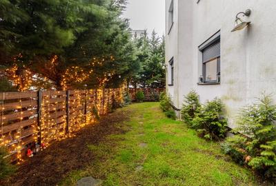 Apartament cu 3 camere semidecomandat, mobilat în Băneasa