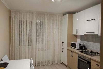 Apartament 2 camere decomandat zona Universitate - 3