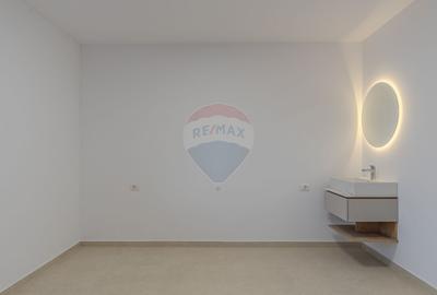 Clinica medicala-9 cabinete- URBAN PLAZA - bloc 15 parter! - 16