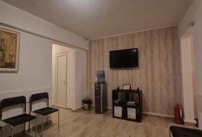 Apartament cu 3 camere decomandat în Baba Novac - 3