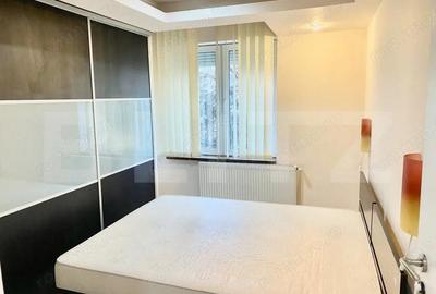Apartament cu 4 camere decomandat în Central - 5