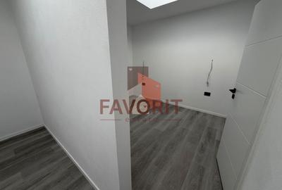 Apartament cu 3 camere semidecomandat în Girocului - 18