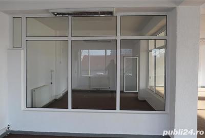 Spațiu comercial, de 185 mp, în Central - 7