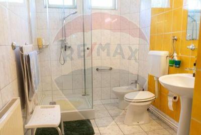 Casa / Vila cu 10 camere si teren generos, Sos. Salaj - 2