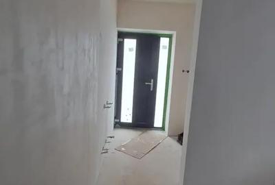 Casă cu 3 camere cu Teren 450 Mp în Central - 10
