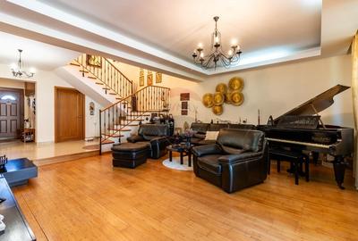 Casă / Vilă de vanzare in Corbeanca, str. Laguna albastra, langa lac - 2