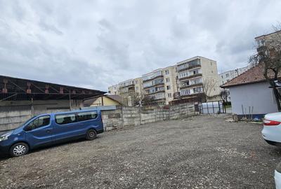 Casă cu 3 camere în Unirii - 1