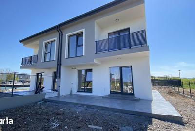 Casă cu 4 camere cu Teren 225 Mp în Bucium - 2