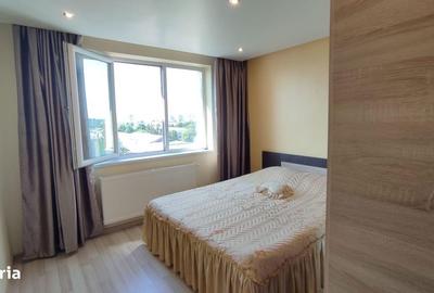 Apartament cu 2 camere decomandat în Cornișa - 2