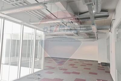 Spațiu comercial, de 414 mp, în Gară - 3