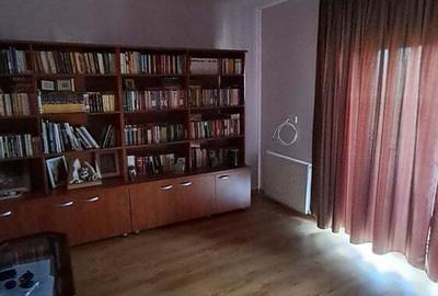 Casă cu 5 camere cu Teren 408 Mp în Găgeni - 9
