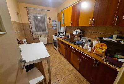 Apartament cu 4 camere semidecomandat în Gemenii - 5