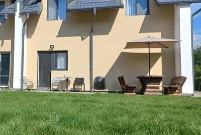 Casă cu Teren 150 Mp în Central - 2
