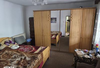 Casă cu 3 camere cu Teren 540 Mp în Bujac - 4