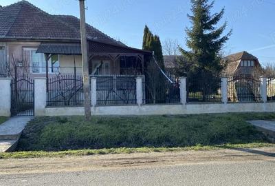 Casă cu 2 camere în Central - 1