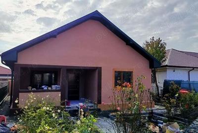 Casă cu 3 camere cu Teren 300 Mp în Valu lui Traian - 8