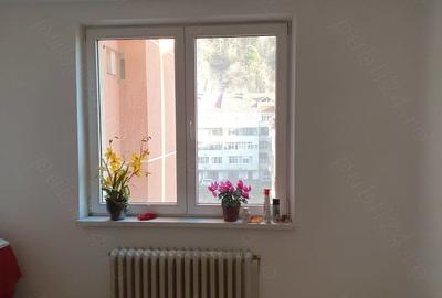 Apartament cu 4 camere semidecomandat în Mărăței - 3