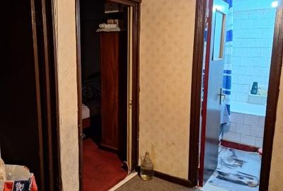 Apartament cu 3 camere decomandat în Gorjului - 3
