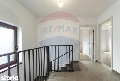 Casă cu 4 camere cu Teren 397 Mp în Hărmanului - 7