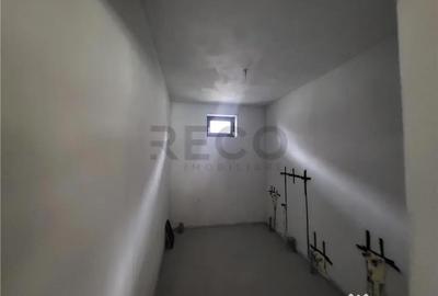 Casă cu 3 camere cu Teren 440 Mp în Central - 10