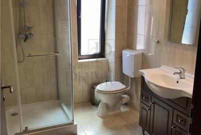 Duplex cu 6 camere cu Canalizare în Dorobanților - 8