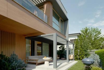 Duplex cu 4 camere cu Canalizare în Central