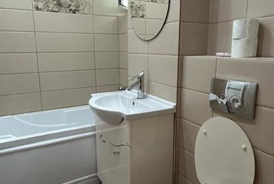Inchiriez apartament 3 camere zona Florilor - 9