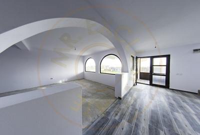 Casa spatioasa de vanzare - 225 mp utili, strada Scoartei, Bradu/zona Primariei - 1