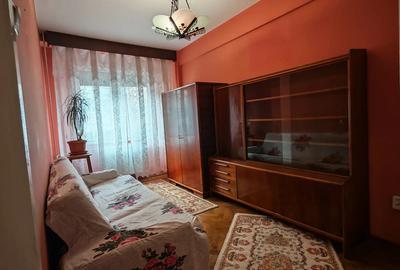 Ultracentral , Zona Mall Mercur , apartament 3 camere - 3
