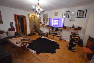 Apartament 3 camere - Decebal - Calea Calarasilor - centrala proprie - 4