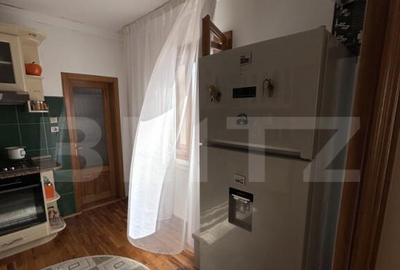 Casa spa?ioasa, 11 camere, 600 mp, teren 1450 mp, zona Li - 1