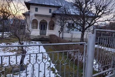 Casă cu 3 camere cu Teren 1900 Mp în Voinești - 5