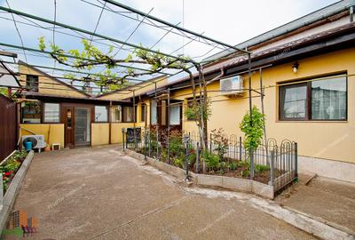 Casă individuală cu 4 camere cu Teren 196 Mp în Central - 1