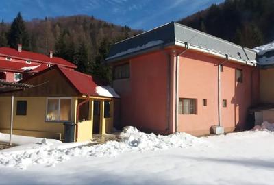 Casă cu 5 camere cu Teren 550 Mp în Lepșa - 1