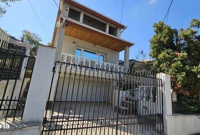 Casă cu 4 camere în Central - 12