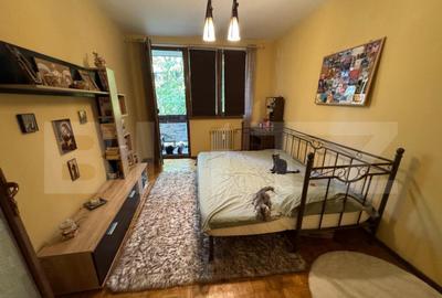 Apartament de 2 camere, decomandat, zona Rotonda