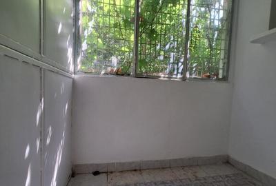 Garsoniera dotata cu beci si balcon! CE1163 - 5