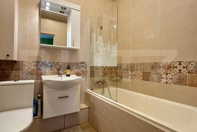 Apartament decomandat, cu 3 camere, 100 mp, 2 bai, Calea Motilor - 12