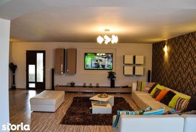 Casă cu 5 camere cu Teren 670 Mp în Central - 9