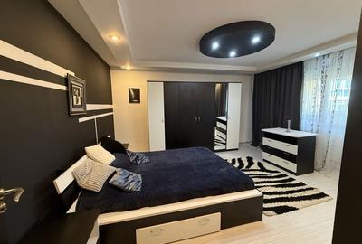 Apartament cu 3 camere în Central - 1