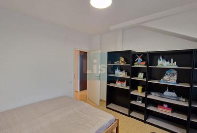 Apartament cu 3 camere semidecomandat, mobilat în Traian - 9