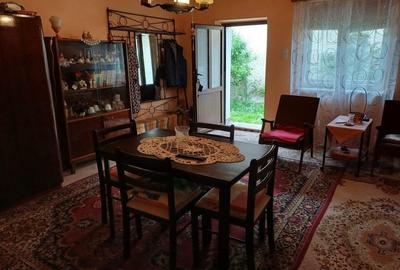 Casa batraneasca solida in zona semicentrala foarte linistita Casa batraneasca solida in zona semicentrala foarte linistita - 8