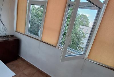 Apartament cu 2 camere decomandat în Central - 4